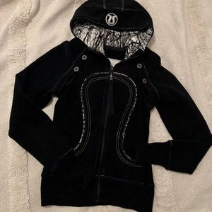 Lululemon Special Edition black Scuba Jacket